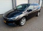 Opel Astra sports tourer innovation  1.4 Turbo 150pk Aut, Auto's, Opel, Zwart, Zwart, Leder, 1240 kg