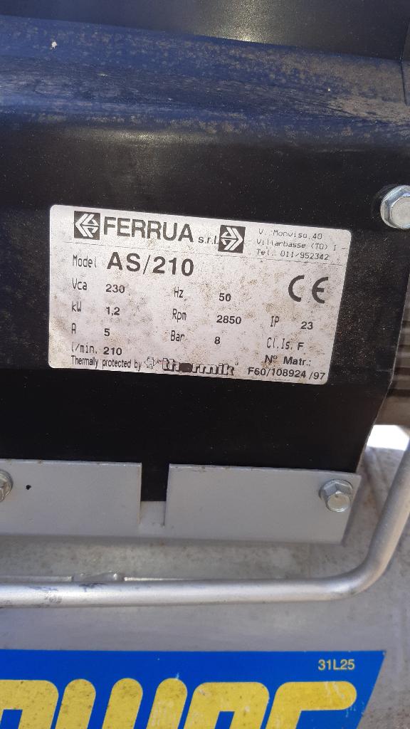 Compressor, Doe-het-zelf en Verbouw, Compressors, Ophalen, Gebruikt, 6 tot 10 bar, Minder dan 200 liter/min