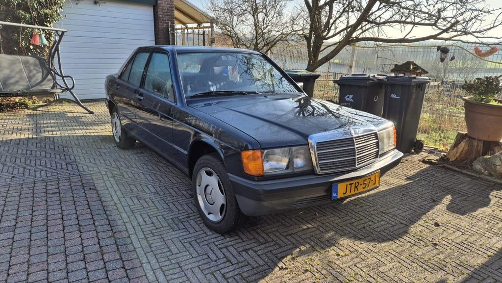 Mercedes 190d belastingvrij 2.0d, Auto's, Chevrolet, Blauw, Particulier, Geïmporteerd