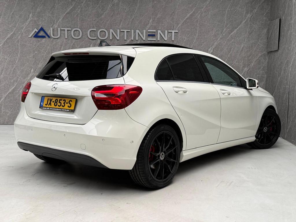 Mercedes-Benz A-klasse 180 / NAP / Beurt / Panoramadak, Auto's, Mercedes-Benz, Gebruikt, 4 cilinders, Leder en Stof, 19 km/l