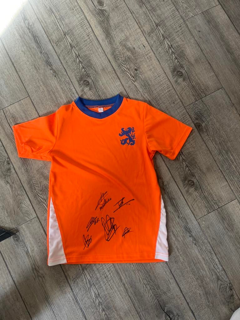Nederlands elftal shirt met handtekeningen, Ophalen of Verzenden, Gedragen, Overige maten, Oranje