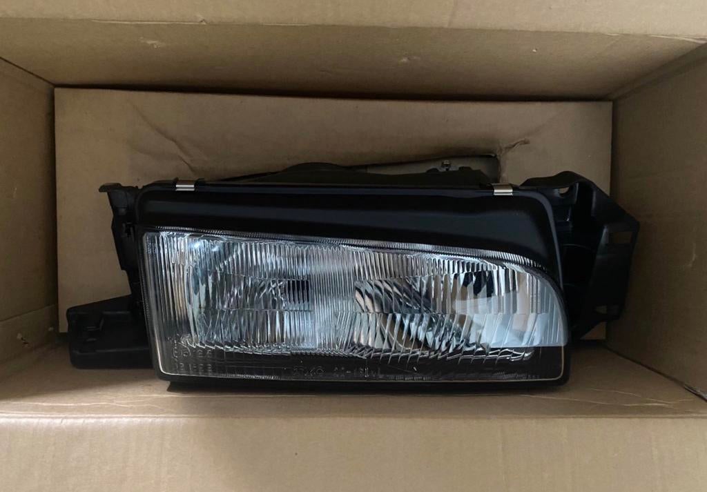 Koplamp Mazda 323 1990(Nieuw), Ophalen of Verzenden, Nieuw, Mazda