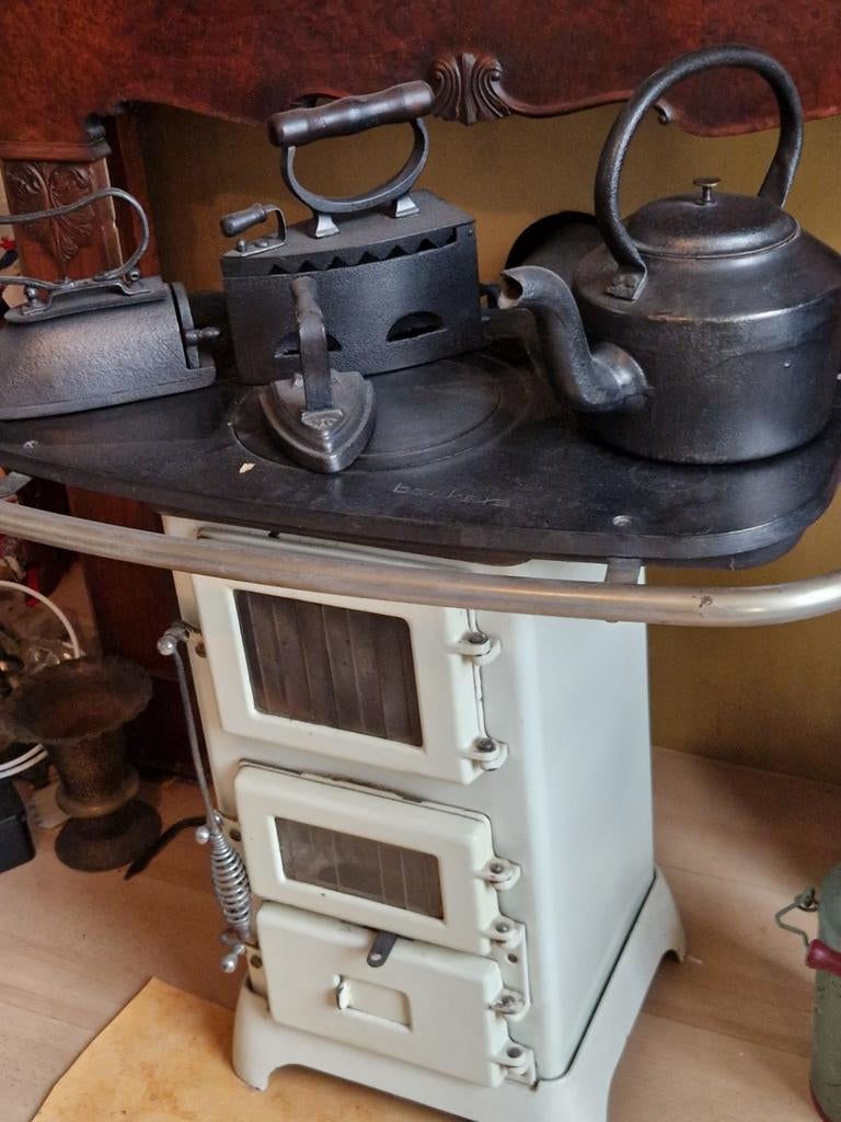 Antieke kolenkachel, Ophalen of Verzenden