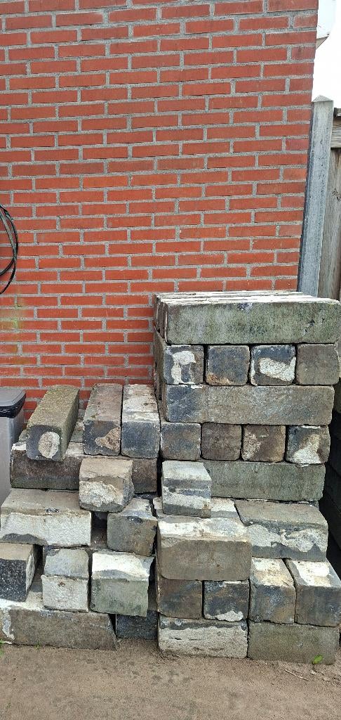 Gratis tegels en sierstenen af te halen!, Tuin en Terras, Tegels en Klinkers, Ophalen, Gebruikt, Beton, Terrastegels