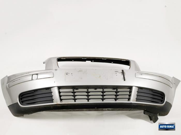 Voorbumper van een Volvo S40 (426), Auto-onderdelen, Carrosserie en Plaatwerk, Gebruikt, -, -, Ophalen of Verzenden