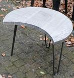 Unieke Halve Maan Bijzettafel - Stijlvol & Compact, Antiek en Kunst, Ophalen of Verzenden