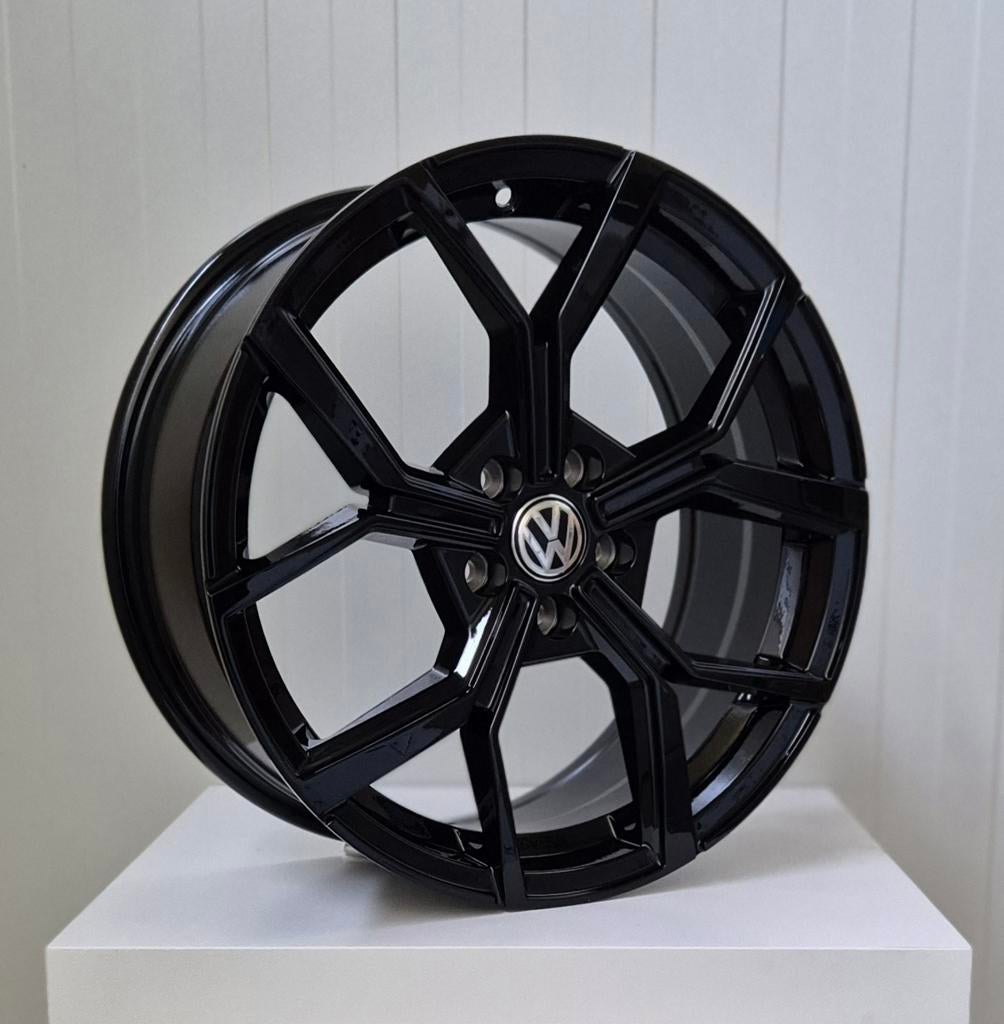17 18 inch Polo Faro-Look velgen Audi 5x112, Auto-onderdelen, Banden en Velgen, 18 inch, Velg(en), Nieuw, Personenwagen