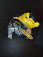 Dewalt afkortzaag Dws774-qs, Ophalen of Verzenden, Zo goed als nieuw, Afkortzaag, 30 tot 70 mm