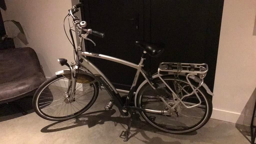 Elektrische herenfiets te koop, Ophalen of Verzenden, Zo goed als nieuw, Overige merken
