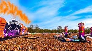 Gezocht: 2 VIP kaarten VIP deck Radio 538 Koningsdag Breda, Twee personen