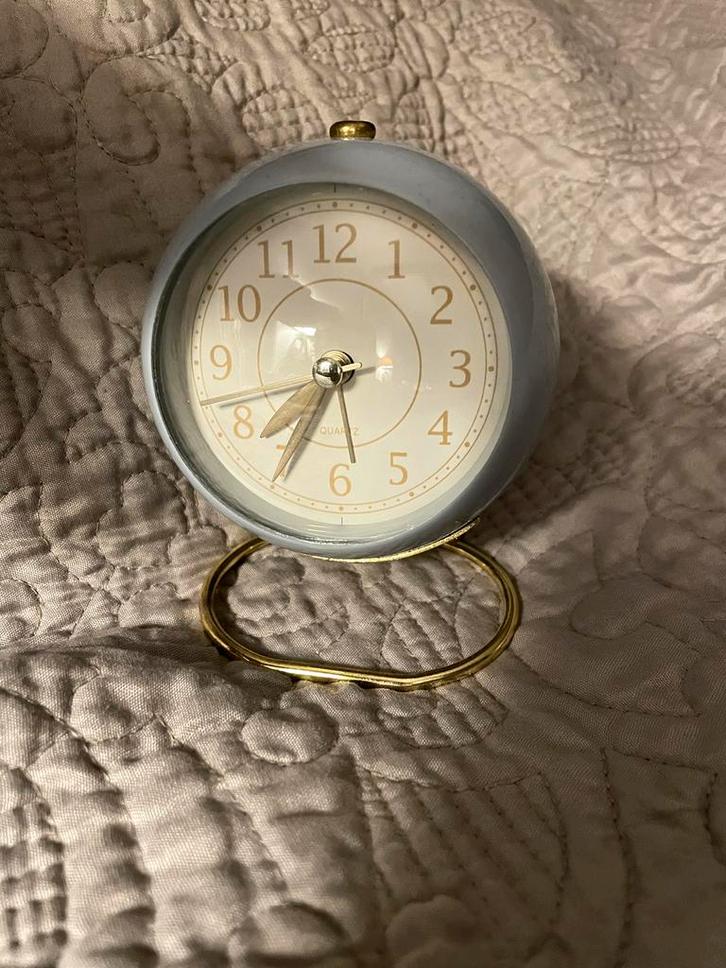 Wekker met licht en wekfunctie, Witgoed en Apparatuur, Wekkers, Zo goed als nieuw, Analoog, Ophalen of Verzenden