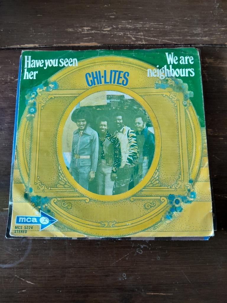 Chi- lites 7 inch have you seen her, Ophalen of Verzenden, Zo goed als nieuw, Pop
