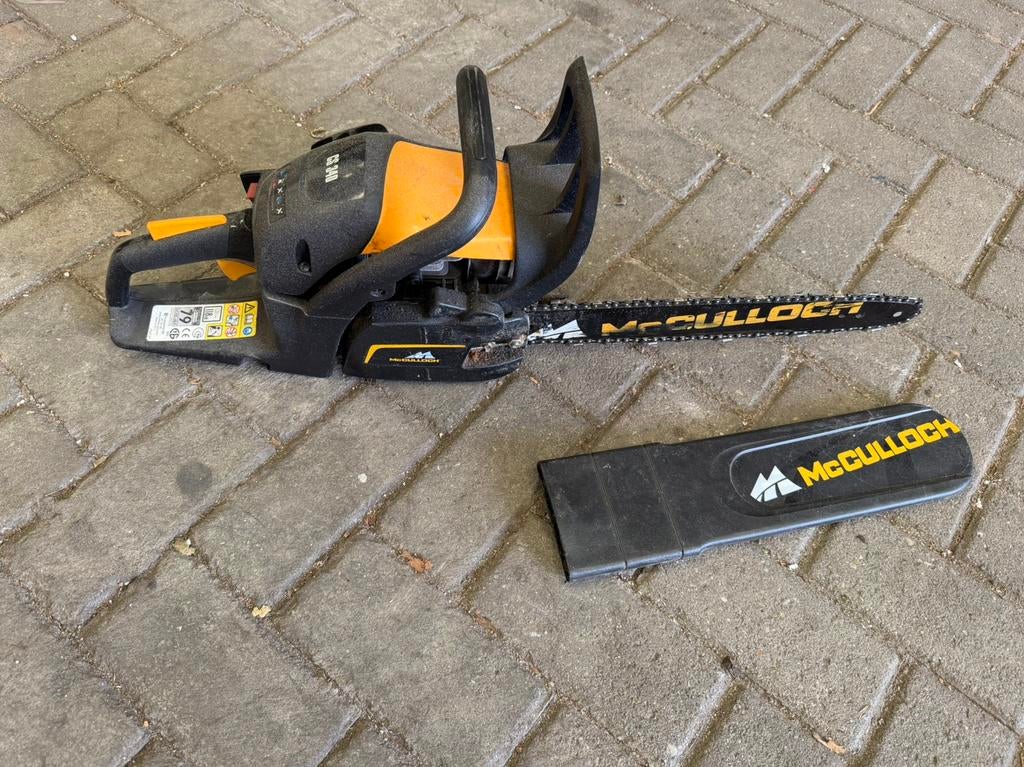 Kettingzaag mccullock CS340 Start maar valt uit, Ophalen, Zo goed als nieuw