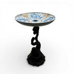 Bronzen tazza met Chinees porseleinen schotel, Antiek en Kunst, Antiek | Koper en Brons, Ophalen of Verzenden, Brons