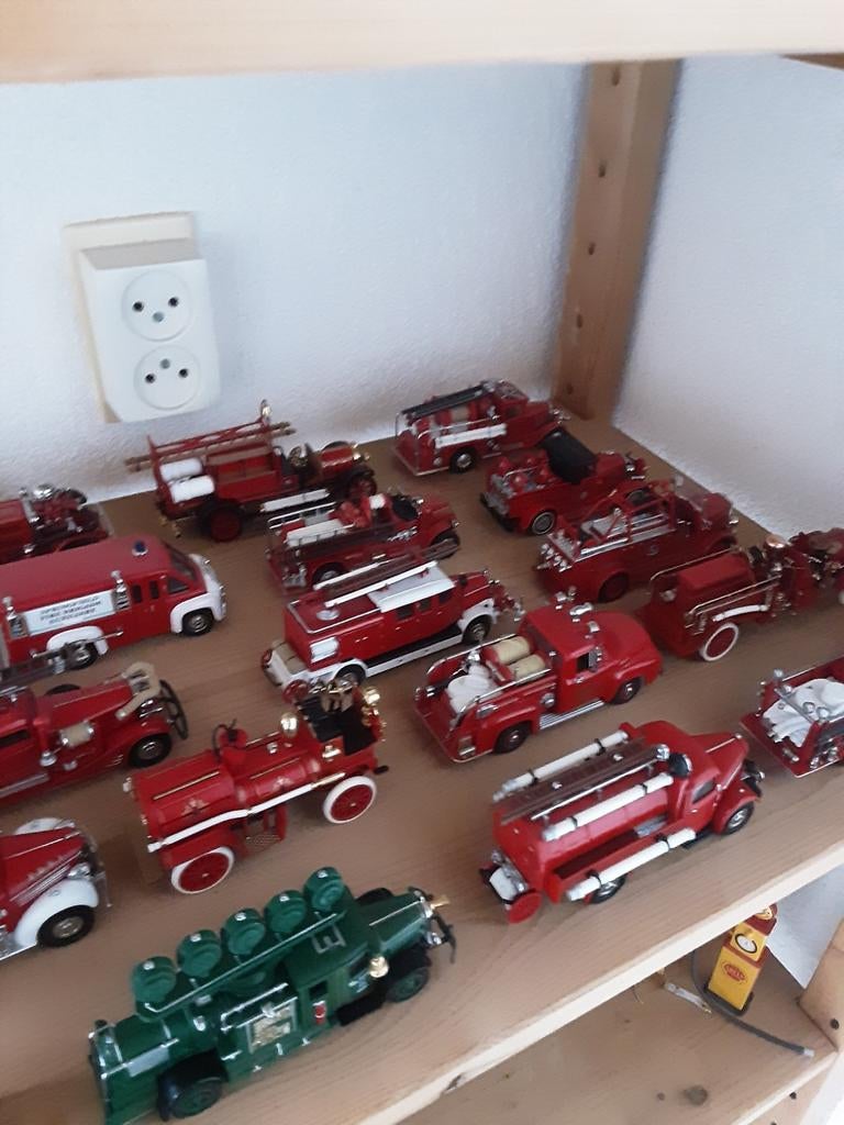 Matchbox historische brandweervoertuigen 32 stuks, Ophalen, Gebruikt, 1:50 of kleiner, Overige merken