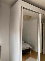Witte kledingkast met 3 spiegelschuifdeuren. Gratis, Huis en Inrichting, Kasten | Kledingkasten, Ophalen, Met deur(en), Gebruikt