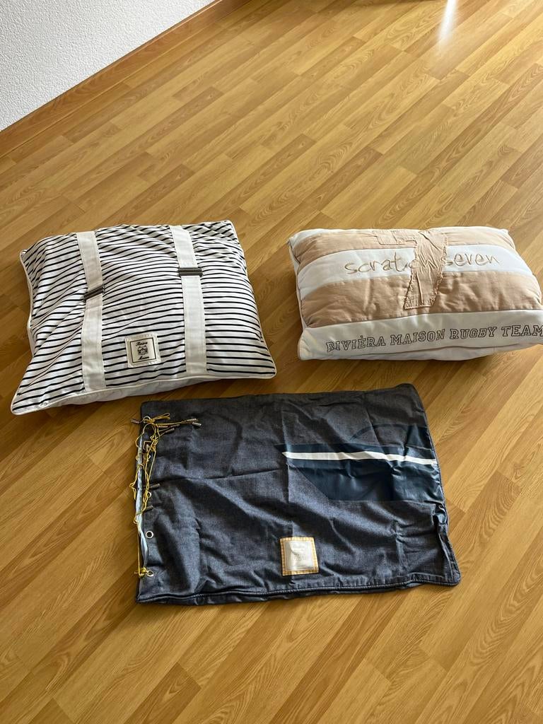 3 Riviera Maison kussens, Ophalen of Verzenden, Zo goed als nieuw, Overige kleuren, Rechthoekig