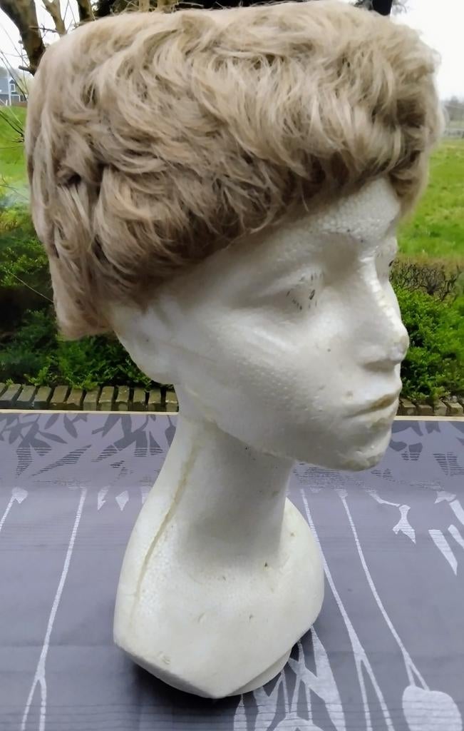 haarwerk van Capelle Haarwerken Zwolle, Sieraden, Tassen en Uiterlijk, Uiterlijk | Haarverzorging, Ophalen of Verzenden, Gebruikt