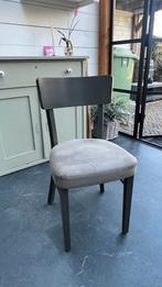 Stijlvolle grijze stoel met stoffen zitting, Gebruikt, Ophalen of Verzenden, Hout, Eén