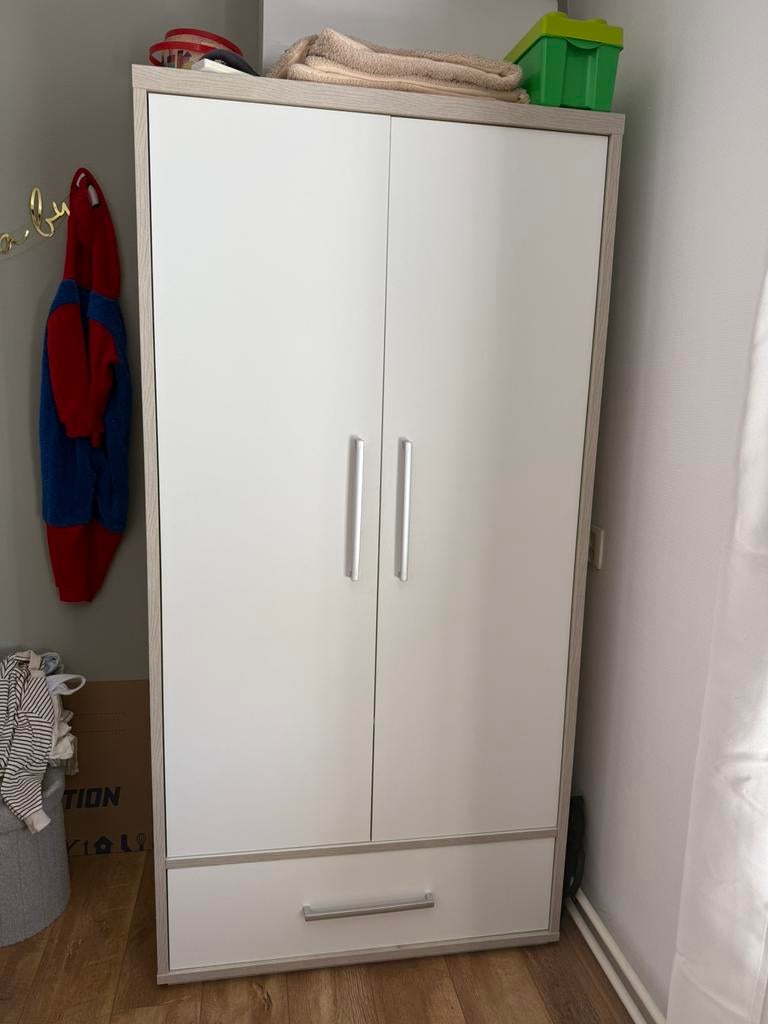 Babykamer - kledingkast, commode en ledikant, Ophalen, Gebruikt, Jongetje of Meisje