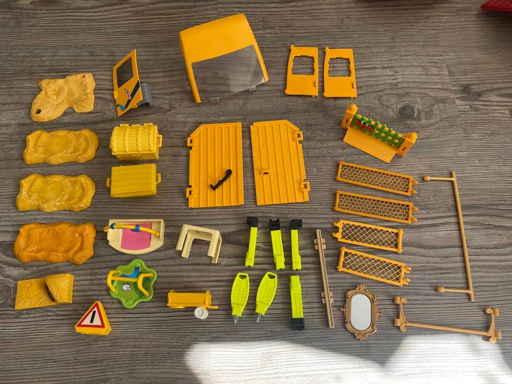 Geel/gouden Playmobil onderdelen, Kinderen en Baby's, Speelgoed | Playmobil, Ophalen of Verzenden, Gebruikt, Los playmobil