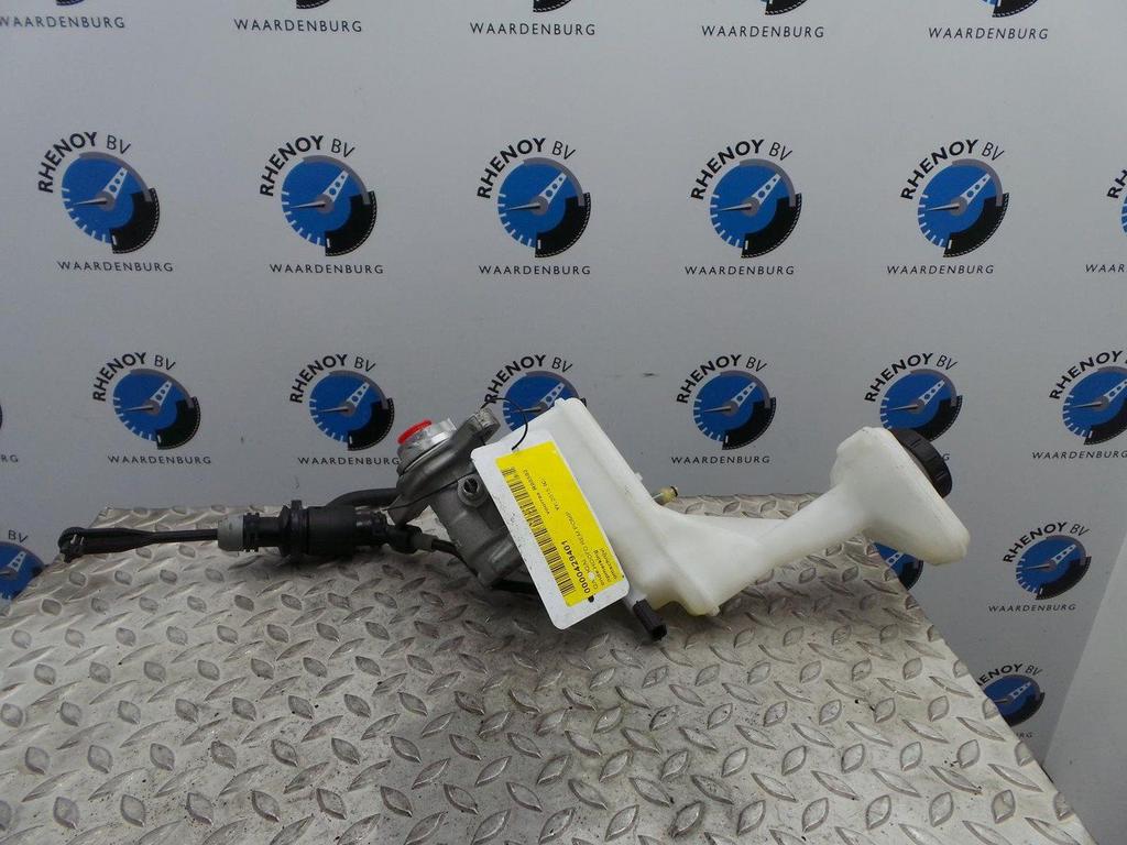 NISSAN QASHQAI OVERIGE 2015, Ophalen of Verzenden, Gebruikt, Stiba lid