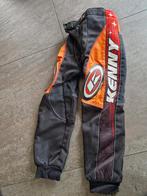 Kenny crossbroek kind maat 24, Ophalen of Verzenden, Tweedehands, Broek | textiel