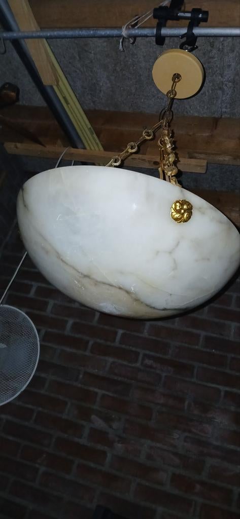 Antieke albasten hanglamp, Ophalen