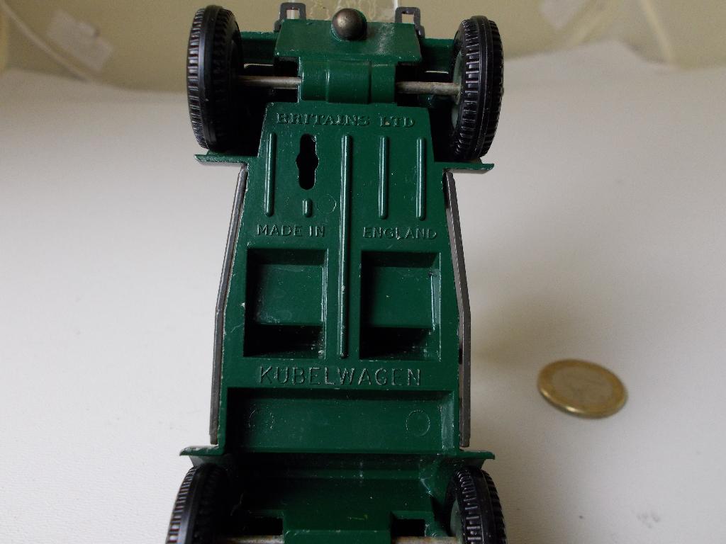 1975 Britains Ltd. 9783 WWII GERMAN KUBELWAGEN. (-B-), Ophalen of Verzenden, Gebruikt, Auto, Britains