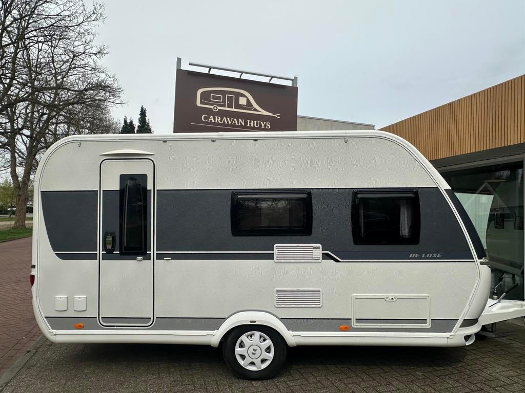 Hobby 440 SF De Luxe, Caravans en Kamperen, Caravans, Hobby, Bedrijf, Treinzit, Dwarsbed