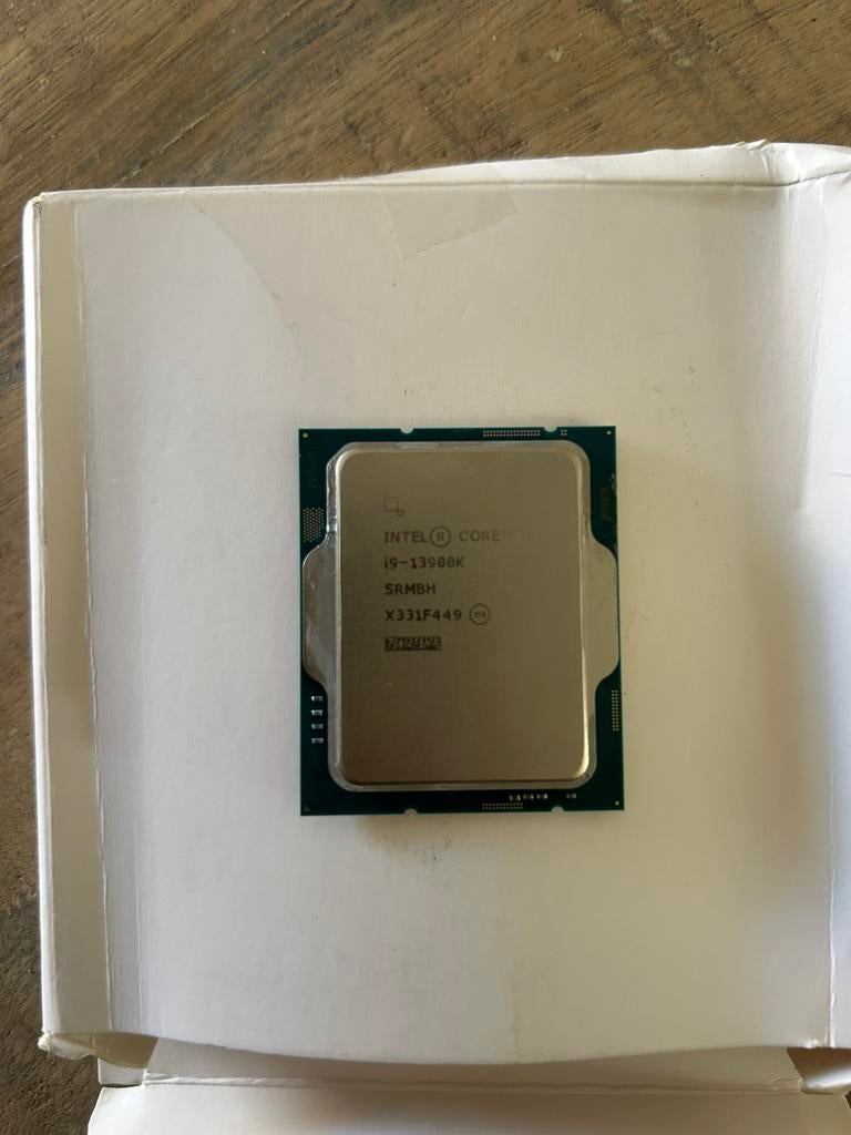 Intel Core I9 -13900K, Computers en Software, Processors, Ophalen of Verzenden, Zo goed als nieuw