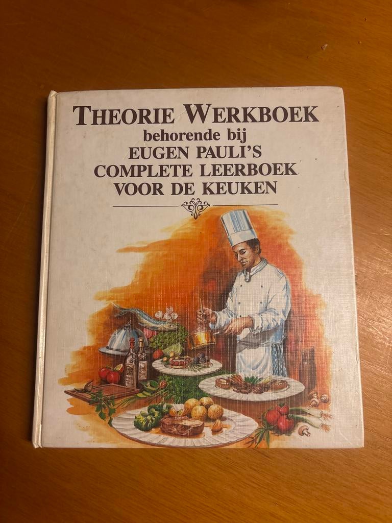 Theorie Werkboek Eugen Pauli's Complete Leerboek Keuken, Boeken, Ophalen of Verzenden, Zo goed als nieuw, Overige gebieden, Overige typen