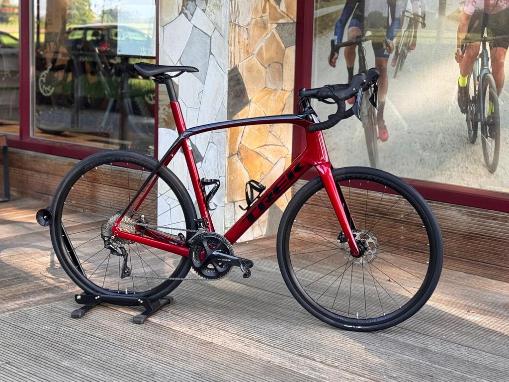 Trek Domane SL5 2022 - Maat XL/60 - Endurance Racefiets, Fietsen en Brommers, Fietsen | Racefietsen, 28 inch, Carbon, Heren, Zo goed als nieuw