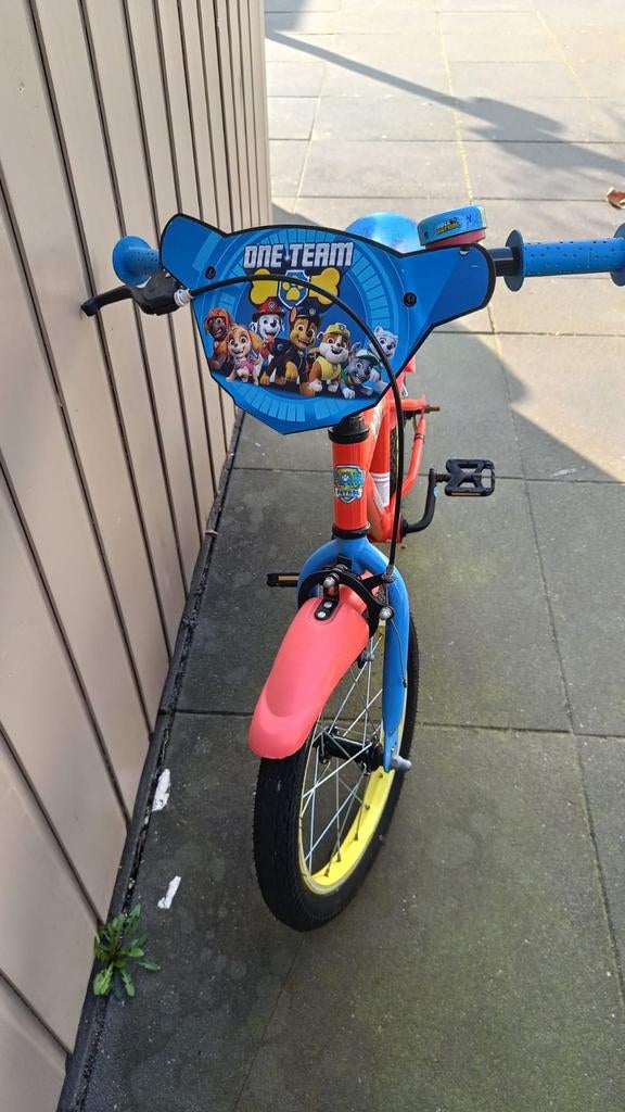 Paw Patrol Born Brave Kinderfiets 16 inch, Fietsen en Brommers, Fietsen | Kinderfietsjes, Ophalen, Zijwieltjes, 16 tot 20 inch