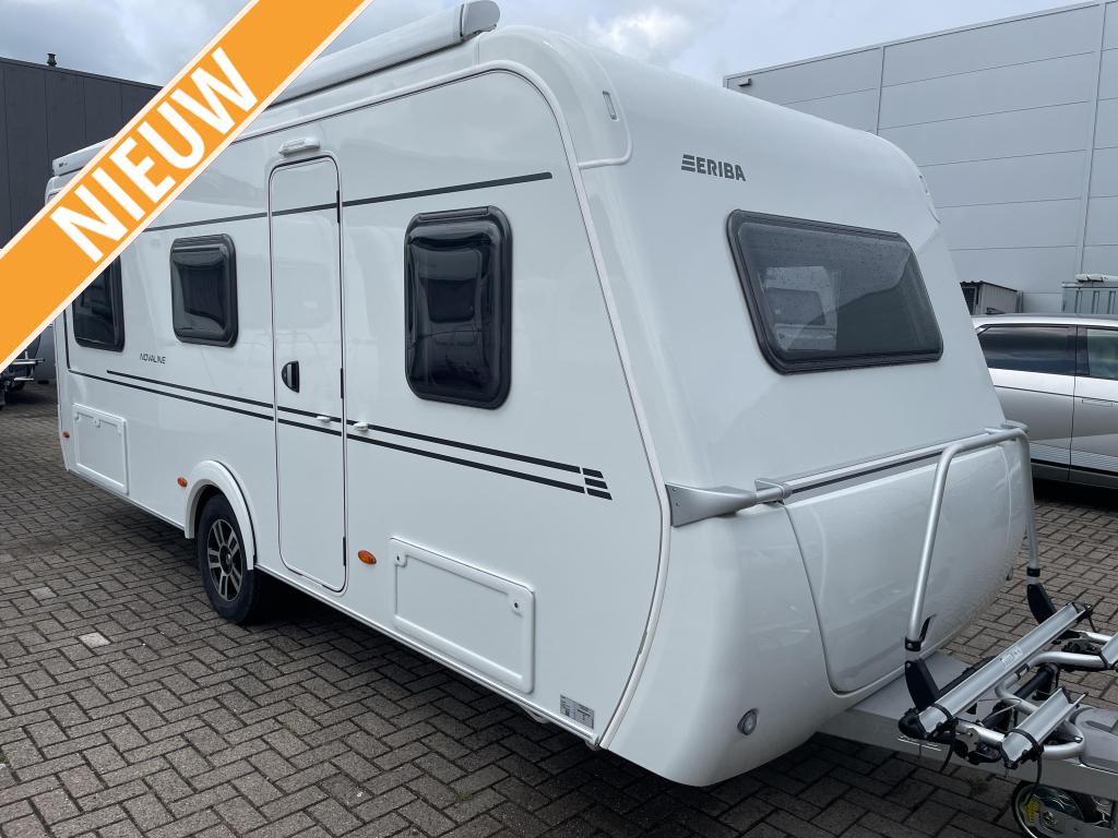 Eriba Novaline 495 gloednieuw model 2026, Caravans en Kamperen, Caravans, Bedrijf, 5 tot 6 meter, Eriba, Tot en met 4
