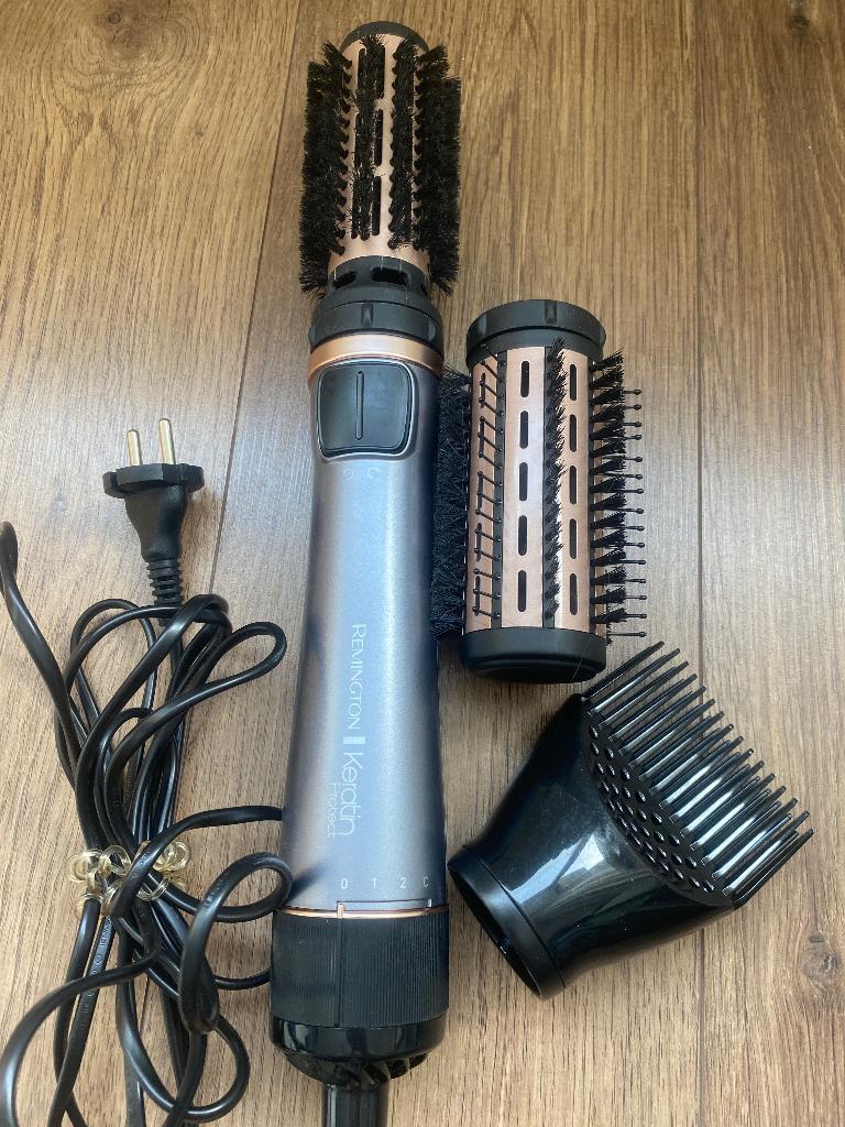 Remington  Keratin Protect Roterende Föhnborstel, Ophalen, Zo goed als nieuw, Föhn of Haardroger