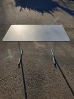 Kampeer tafel, Ophalen