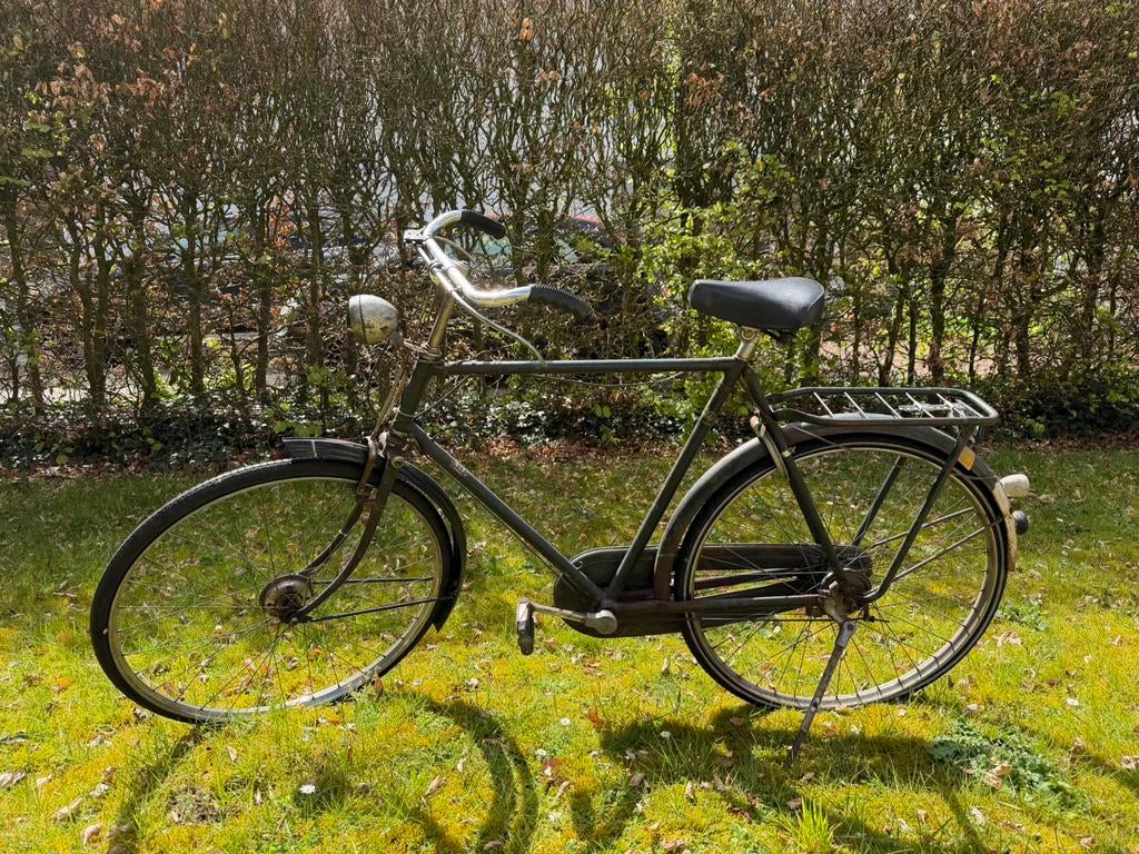 Klassieke Raleigh fiets. Opknapper., Ophalen