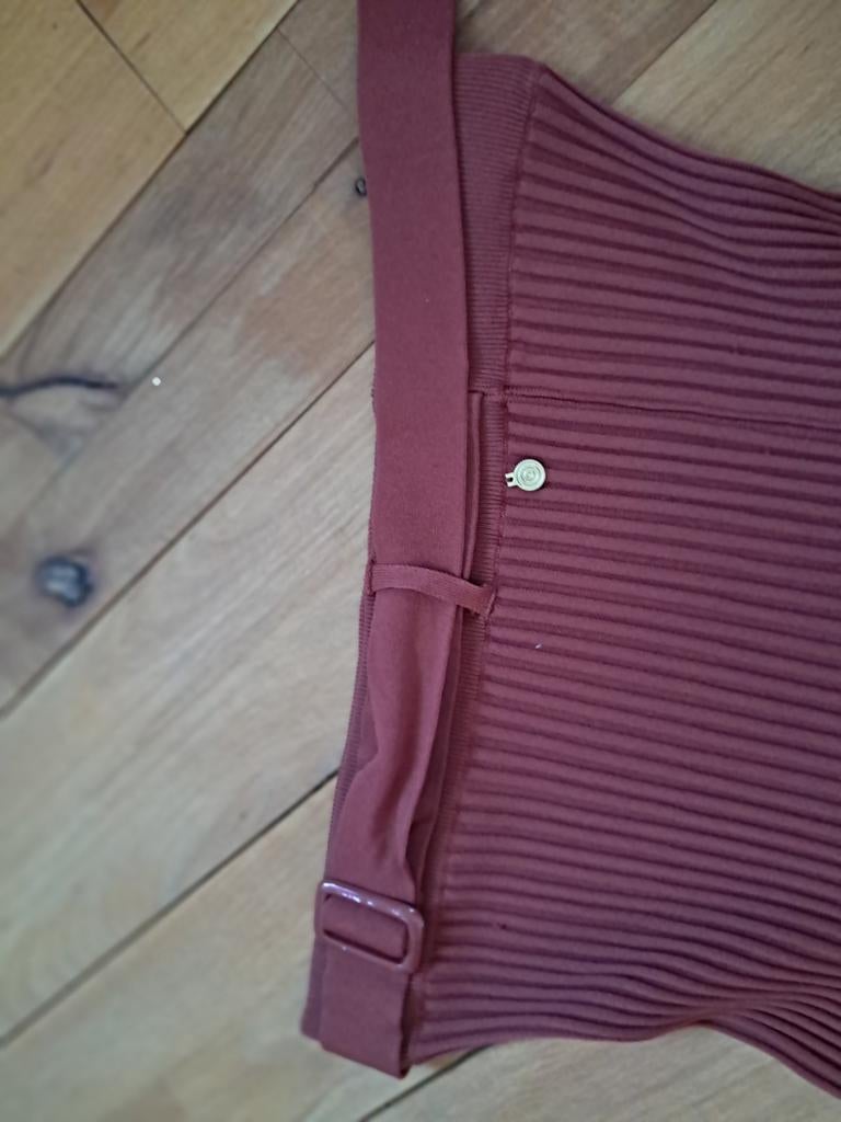 Funky Flowers donkerroze geplooide rok met stretch, Kleding | Dames, Rokken, Maat 42/44 (L), Ophalen of Verzenden, Zo goed als nieuw