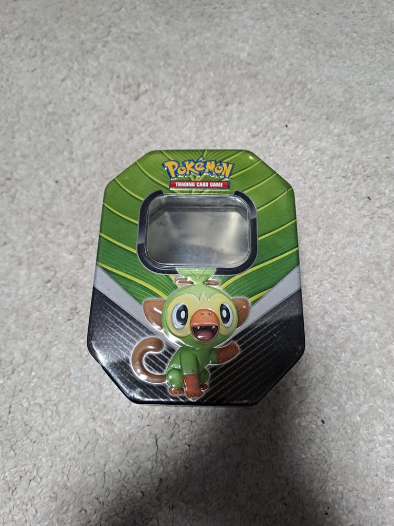 Hele mooie gebruikte pokemon tin, Ophalen of Verzenden, Gebruikt, Overige typen
