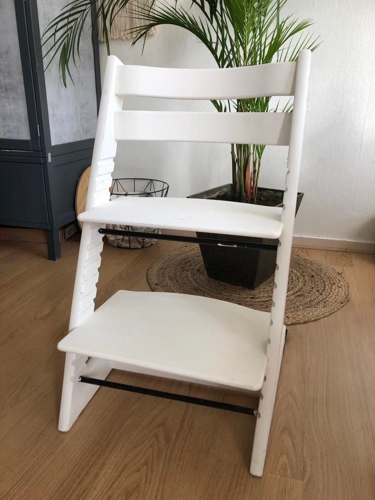 stokke tripp trapp wit nieuw model kinderstoel meegroeistoel, Ophalen of Verzenden, Gebruikt, Meegroeistoel