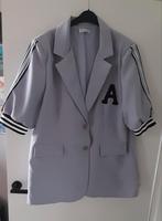 Grijze blazer met sportieve details, Onbekend, Ophalen of Verzenden, Grijs, Jasje