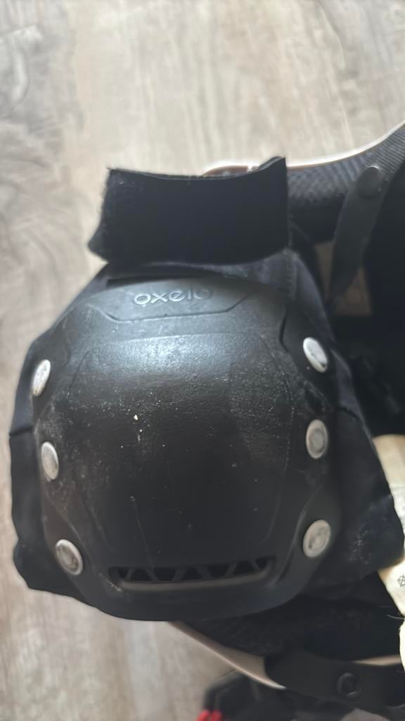 Helm en beschermers, Ophalen, Zo goed als nieuw, Bescherming