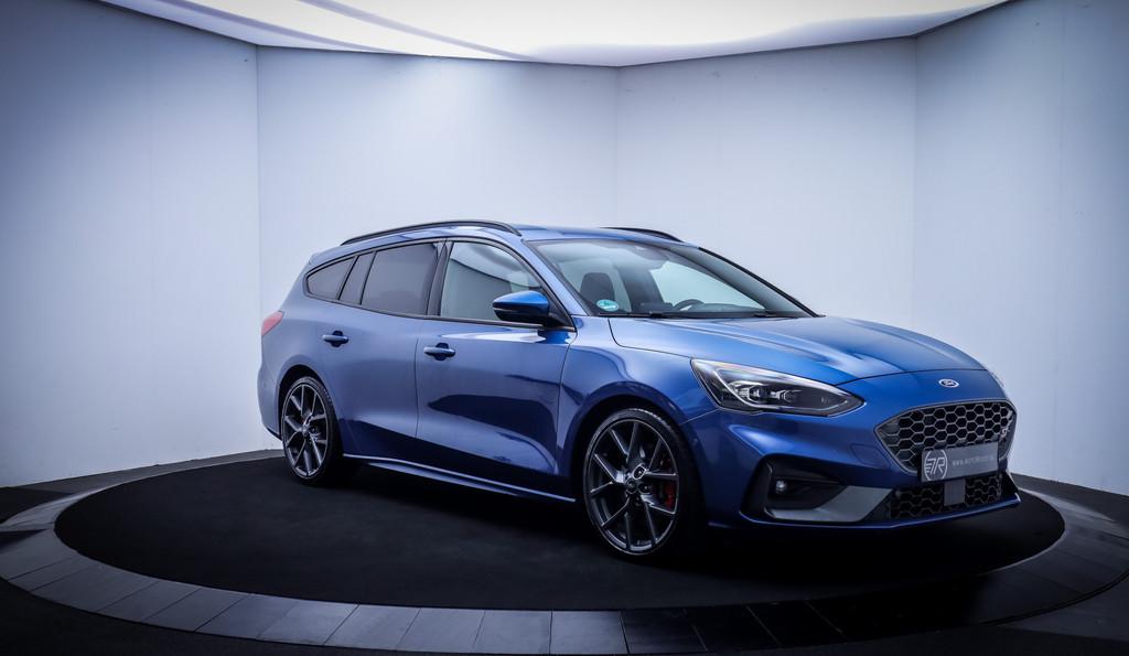 Ford FOCUS Wagon 2.3T 280Pk Aut. ST-SYNC 3 MATRIX LED | CAME, Auto's, Ford, Gebruikt, Zwart, 4 cilinders, Blauw