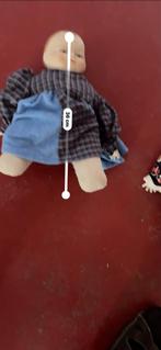 Twee poppen met stoffen lijf, Ophalen of Verzenden, Gebruikt, Overige typen