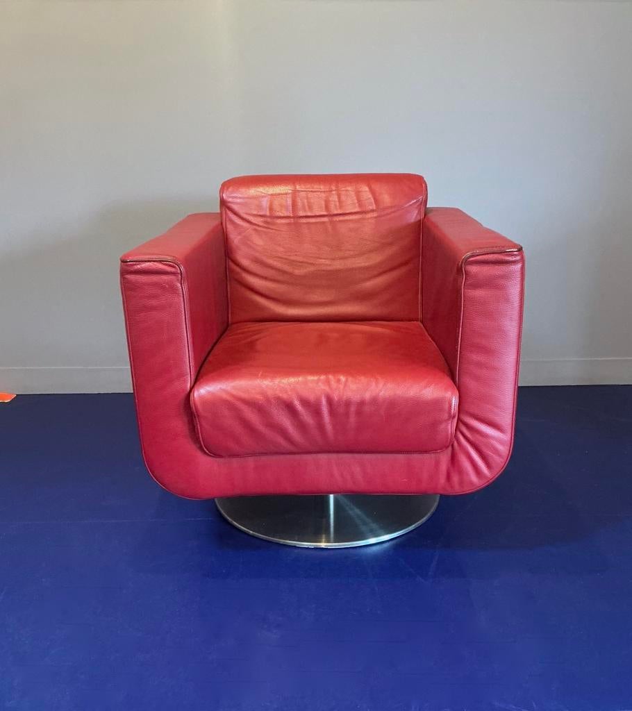 Strässle Design Fauteuil draaistoel rood leer, Huis en Inrichting, Fauteuils, Ophalen, Gebruikt, 50 tot 75 cm, Leer