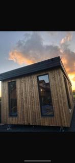 Casco Chalet, Ophalen of Verzenden, Zo goed als nieuw, Kunststof