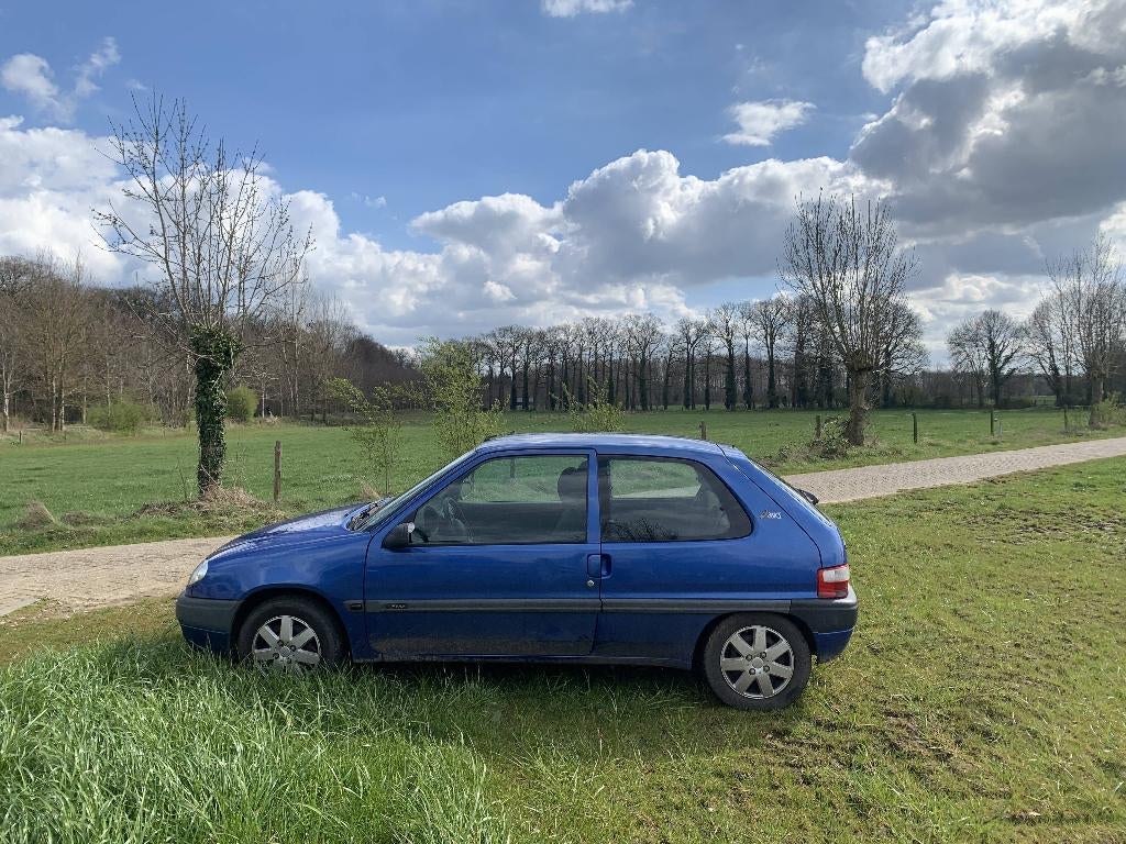 Citroën Saxo 1.1 I 2001 Blauw, Auto's, Stof, 600 kg, 4 cilinders, Saxo