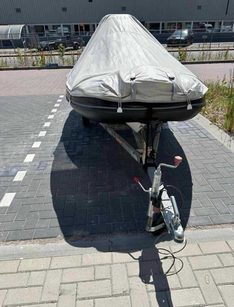 Grand 370 rubberboot met Yamaha 20 pk, Watersport en Boten, Rubberboten, Ophalen, Yamaha, Zo goed als nieuw, Benzine