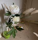 Kunstbloemen boeket met pioenrozen en pluimen in vaas, Huis en Inrichting, Woonaccessoires | Kunstplanten en Kunstbloemen, Ophalen of Verzenden